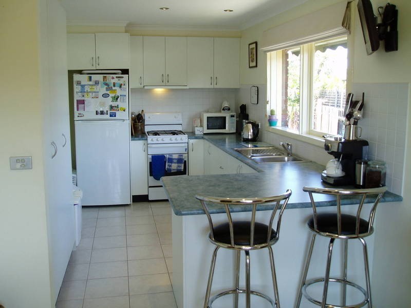 3 Brand Court, Melton South VIC 3338