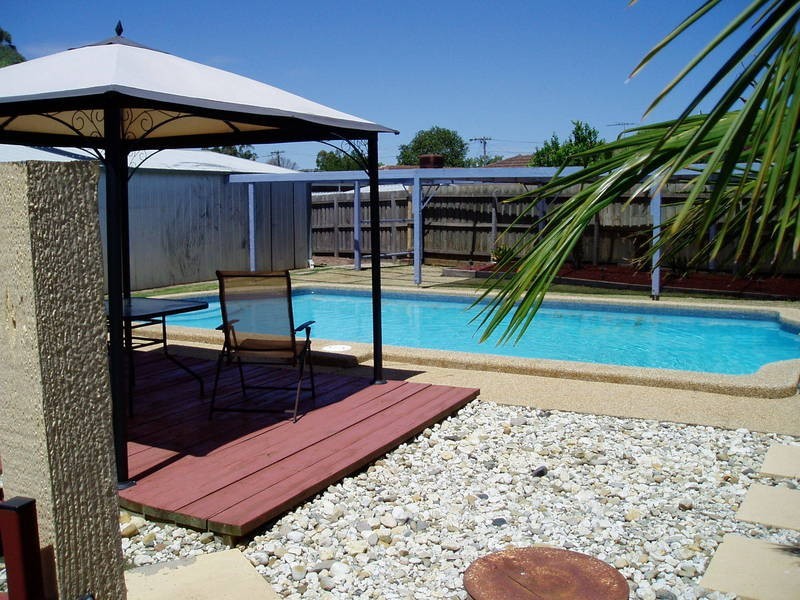 3 Brand Court, Melton South VIC 3338