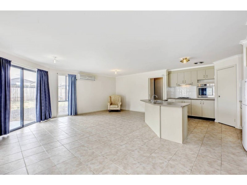 18 Tawriffic Street, Kurunjang VIC 3337