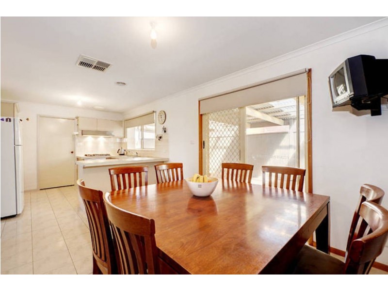 4 Gunnawarra Road, Kurunjang VIC 3337