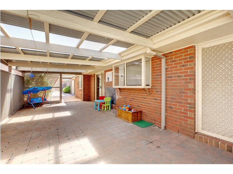 4 Gunnawarra Road, Kurunjang VIC 3337