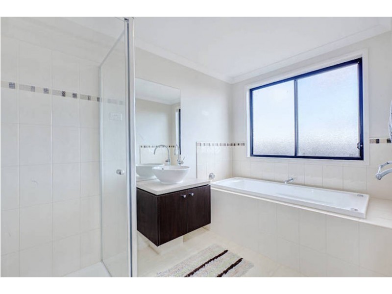 7 Manna Gum Court, Melton VIC 3337