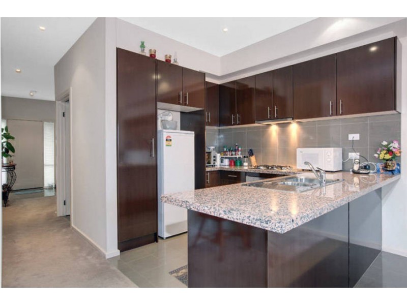 21/62 Andrew Street, Melton South VIC 3338