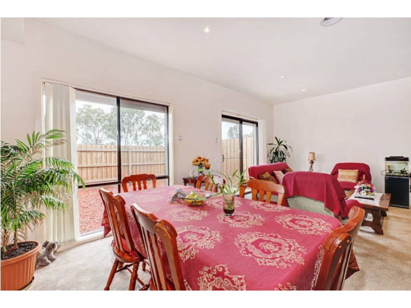 21/62 Andrew Street, Melton South VIC 3338