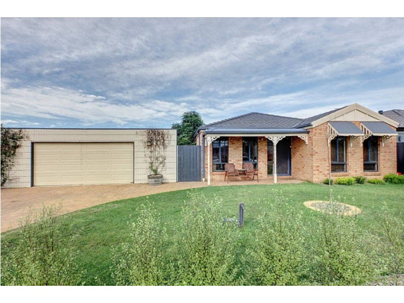 5 Skipton Street, Kurunjang VIC 3337