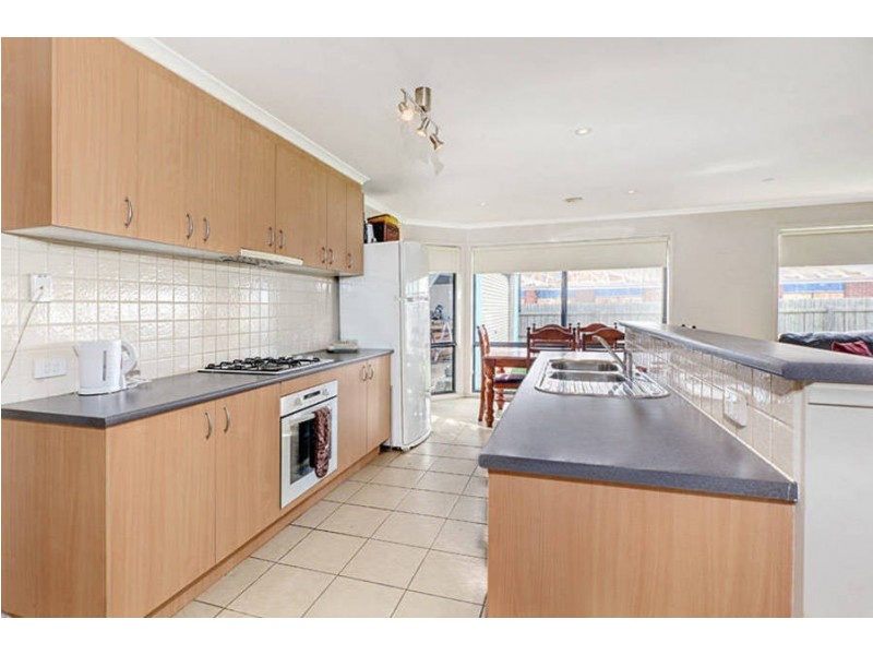 5 Skipton Street, Kurunjang VIC 3337