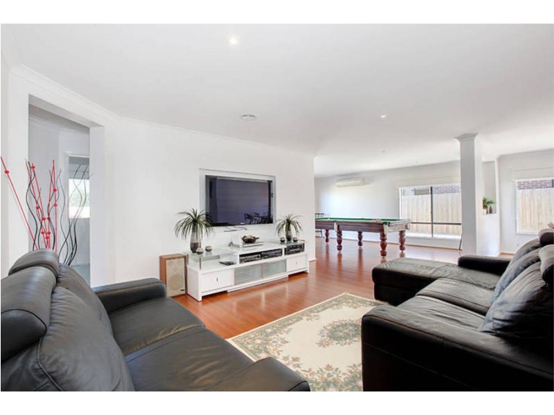 7 Skipton Street, Kurunjang VIC 3337