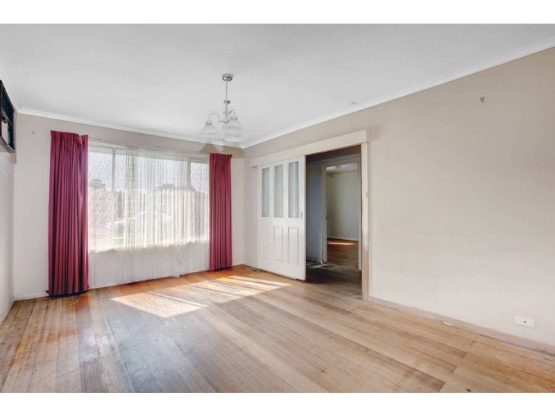 13 Bittern Street, Melton VIC 3337