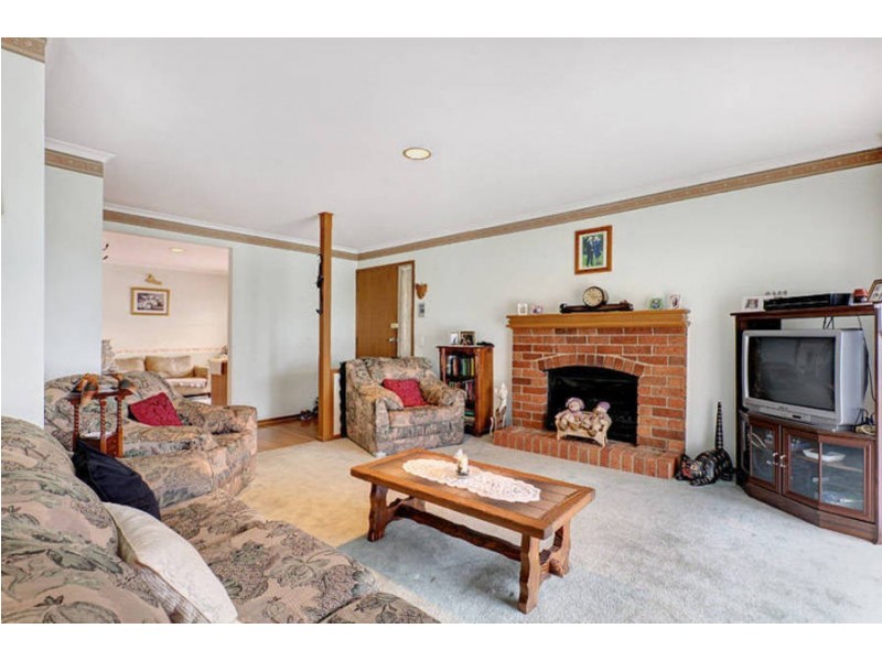 66 Centenery Avenue, Kurunjang VIC 3337