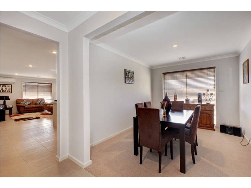 37 Colonus Street, Kurunjang VIC 3337