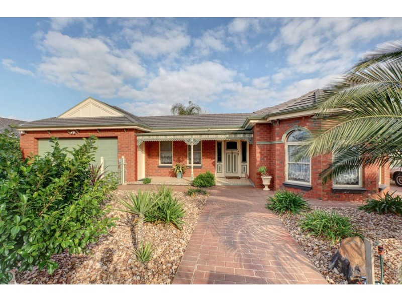 5 Princeton Avenue, Melton West VIC 3337