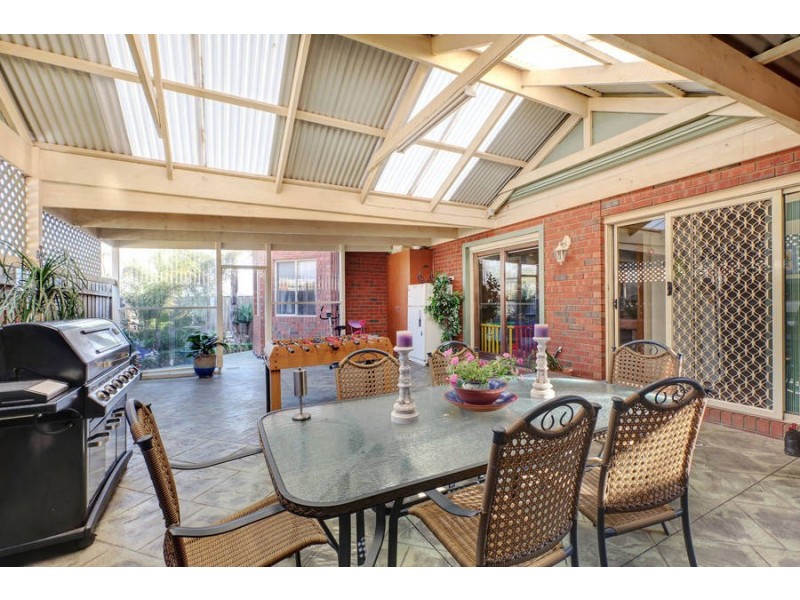 5 Princeton Avenue, Melton West VIC 3337