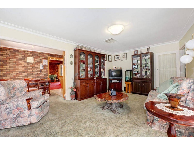 24 Kinloch Road, Melton VIC 3337