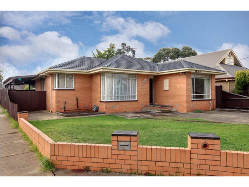 118 Barries Rd, Melton VIC 3337