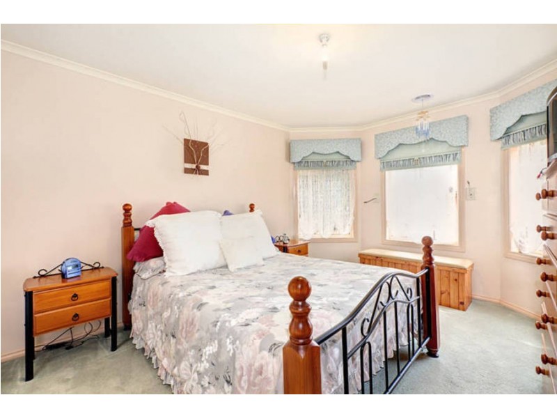 1 Ruairi Court, Kurunjang VIC 3337