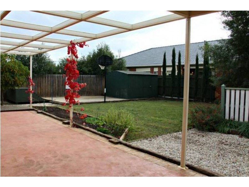 20 Princeton Avenue, Melton West VIC 3337