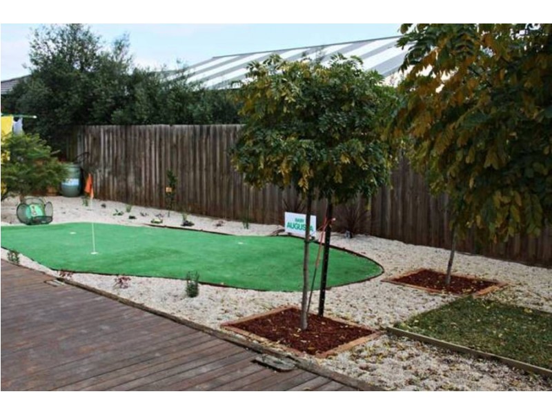 20 Princeton Avenue, Melton West VIC 3337