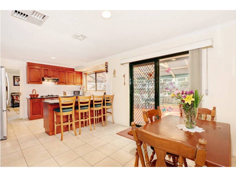 12 Pascoe Court, Melton West VIC 3337