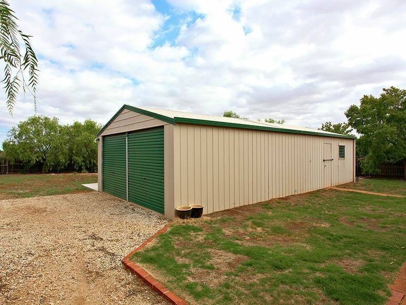 28 Maplewood Close, Brookfield VIC 3338