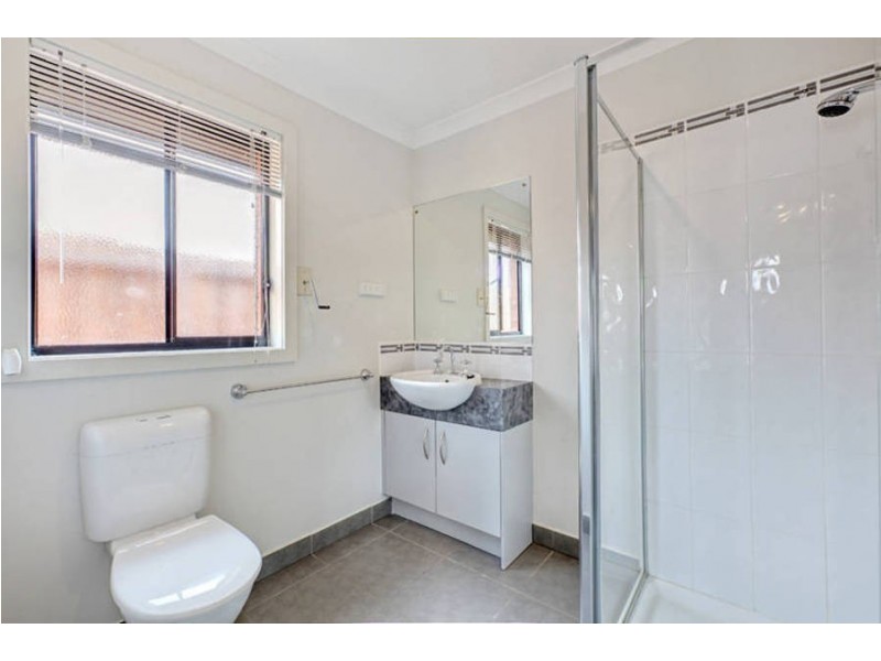 12 Melrome Court, Kurunjang VIC 3337