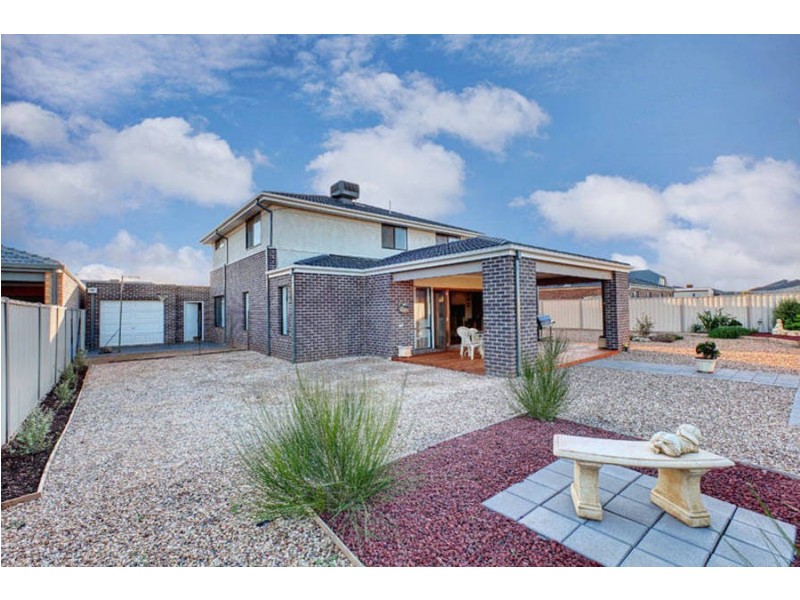6 Northgate Drive, Melton West VIC 3337