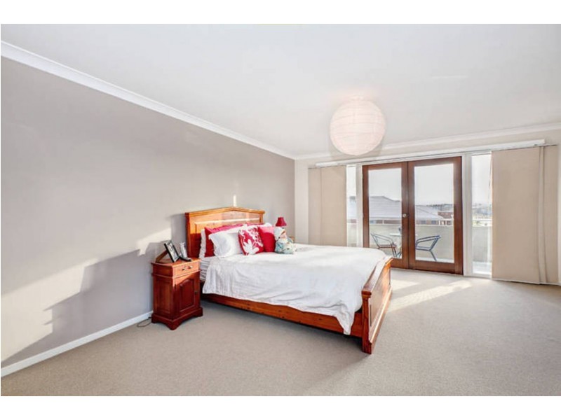 6 Northgate Drive, Melton West VIC 3337