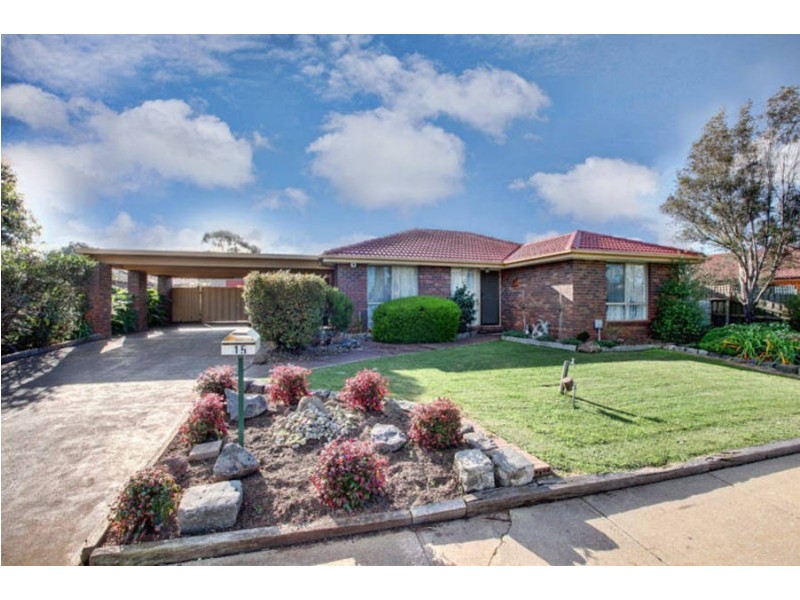 15 Nimmo Crescent, Kurunjang VIC 3337