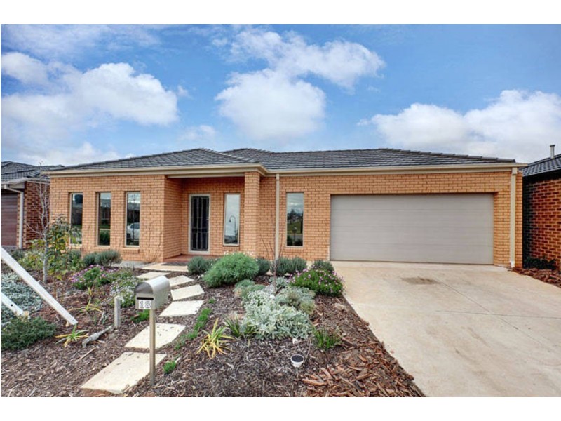 18 Moonah Avenue, Brookfield VIC 3338