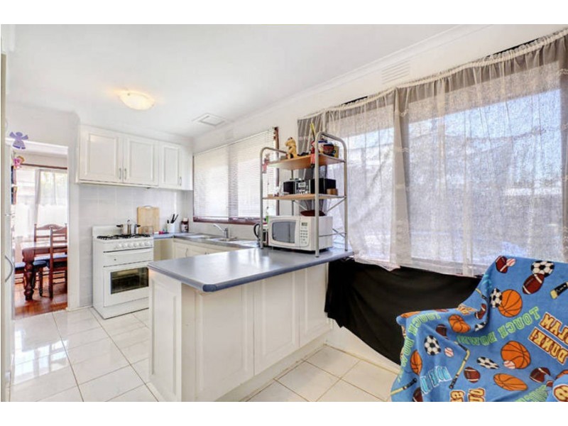 52 Quail Crescent, Melton VIC 3337