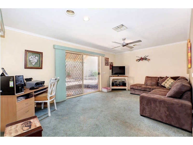 13 Ruairi Court, Kurunjang VIC 3337