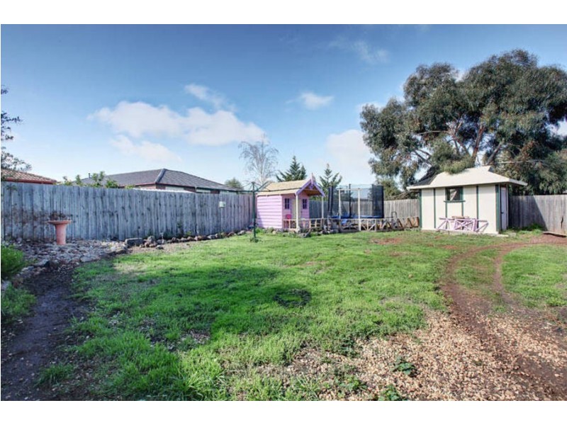 13 Ruairi Court, Kurunjang VIC 3337