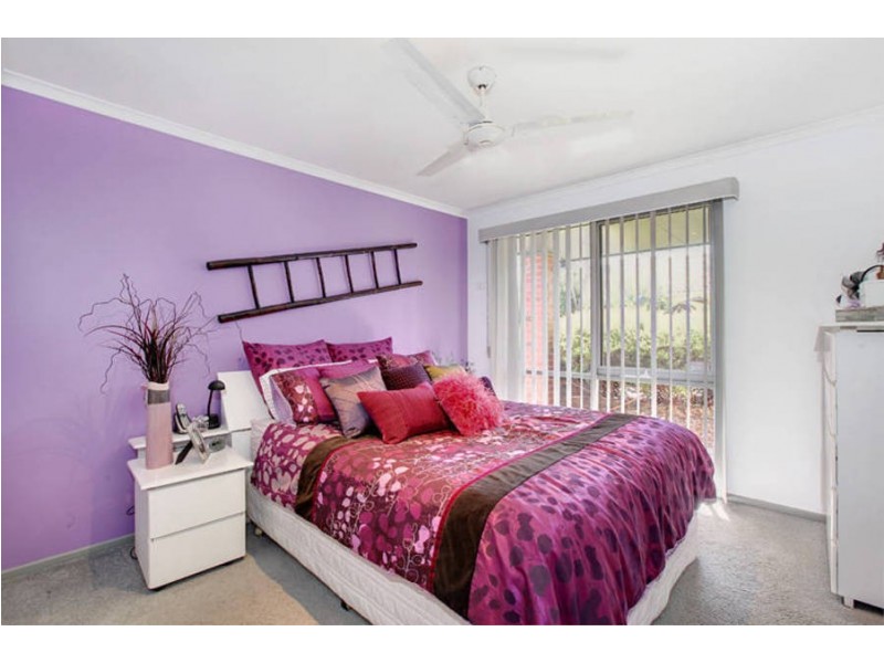 26 Trethowan Avenue, Melton West VIC 3337