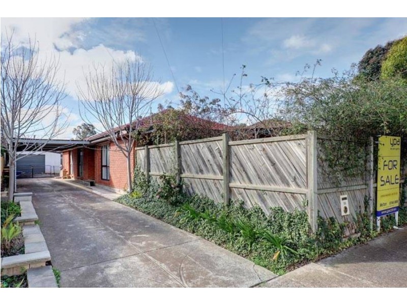 18 Tern Court, Melton VIC 3337