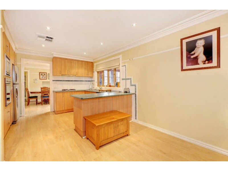 18 Tern Court, Melton VIC 3337