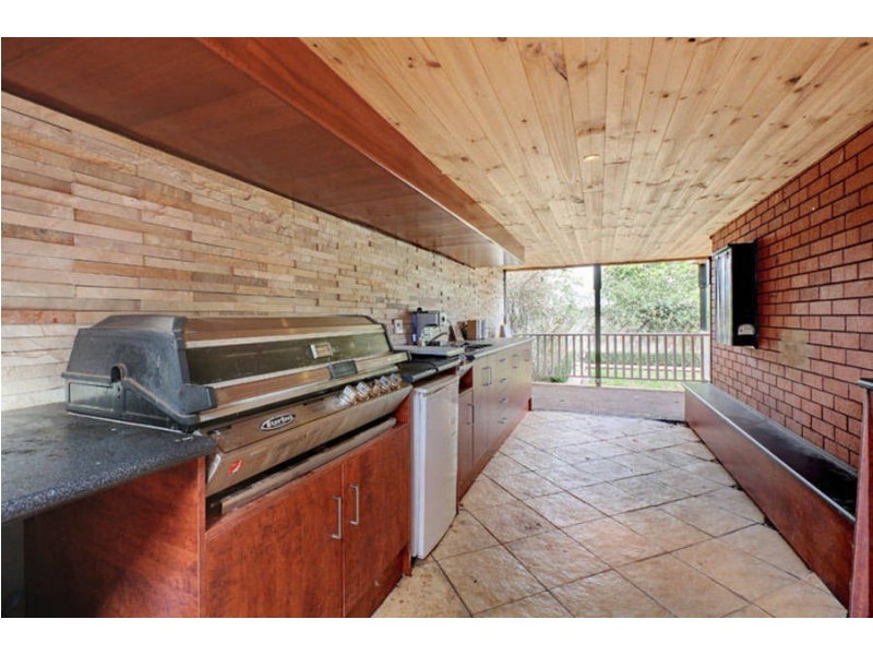 18 Tern Court, Melton VIC 3337