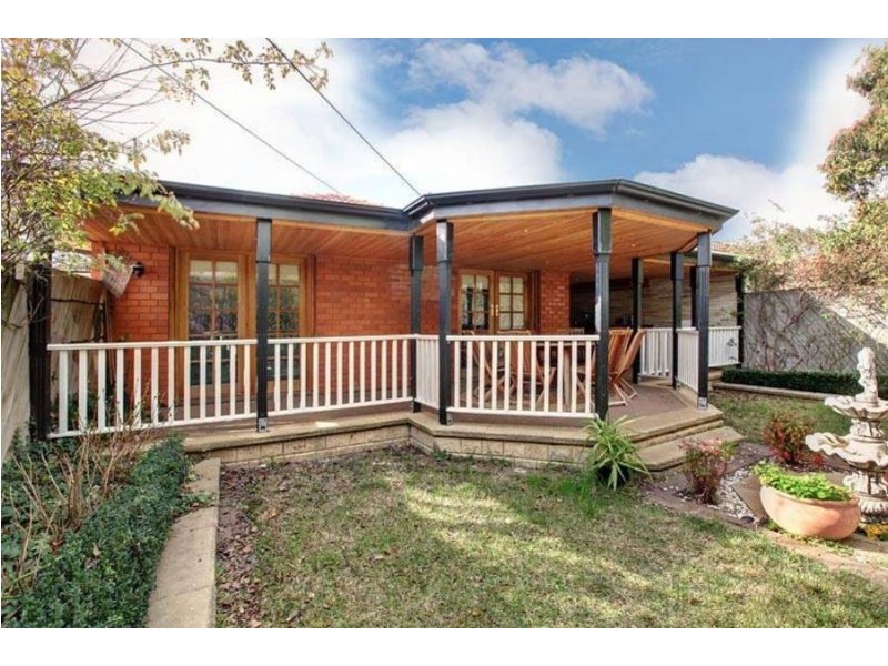 18 Tern Court, Melton VIC 3337