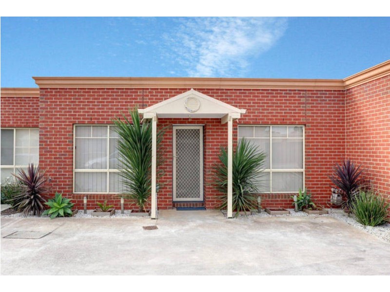 7/44-50 Phillip Street, Melton South VIC 3338