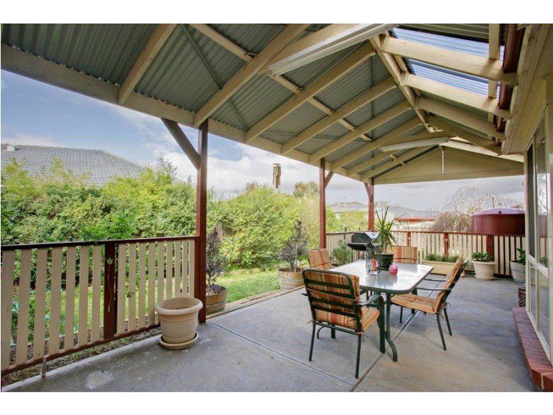 31 Fleetwood Circuit, Melton West VIC 3337