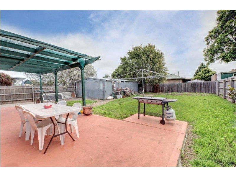 45 Marina Drive, Melton VIC 3337