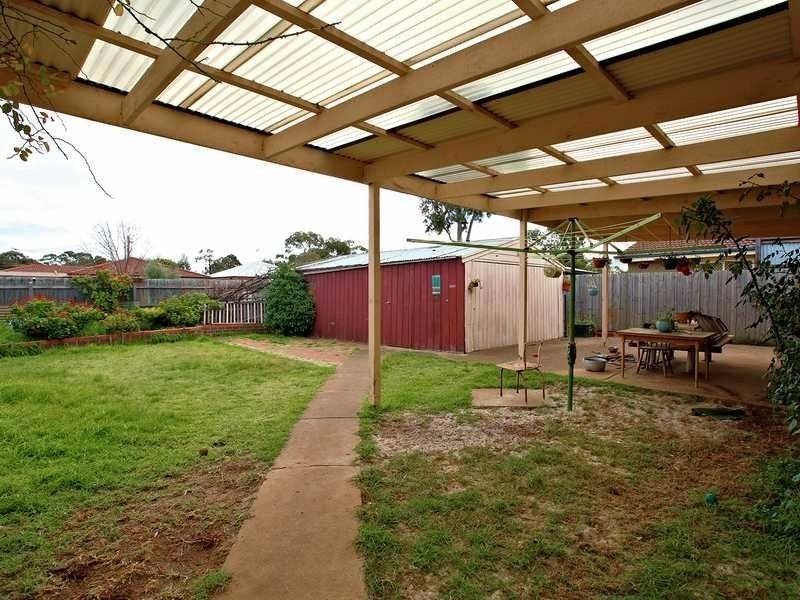 55 Marina Drive, Melton VIC 3337