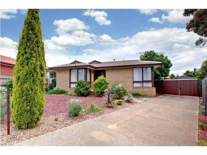 17 Hudson Place, Melton VIC 3337