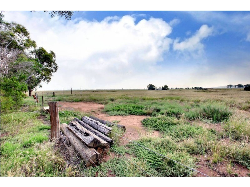 1480-1582 Gisborne Melton Road, Melton VIC 3337