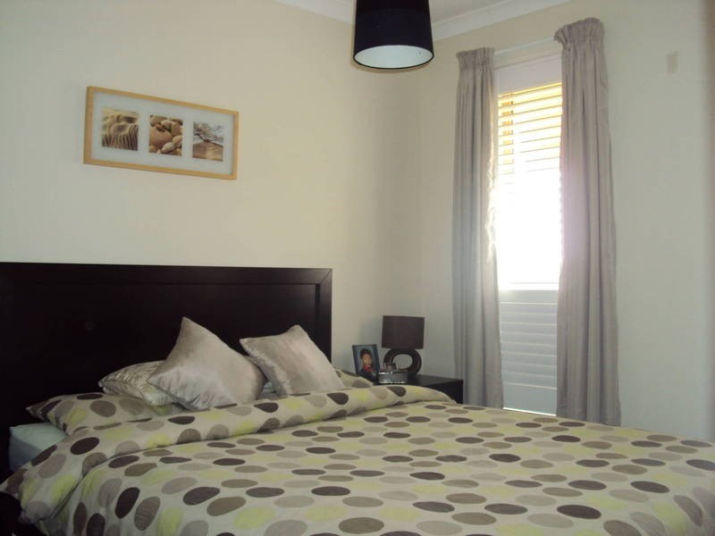 5 Lomandra Bowl, Melton West VIC 3337