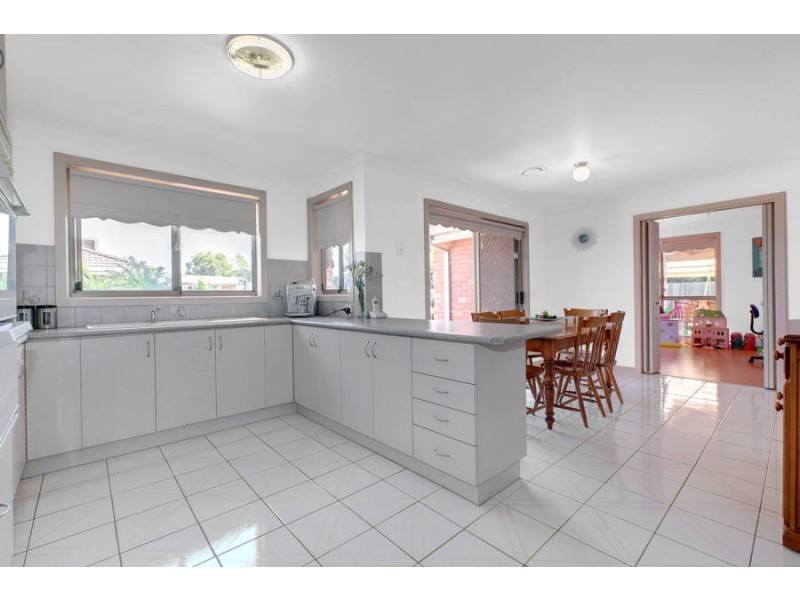 149 Exford Road, Melton South VIC 3338
