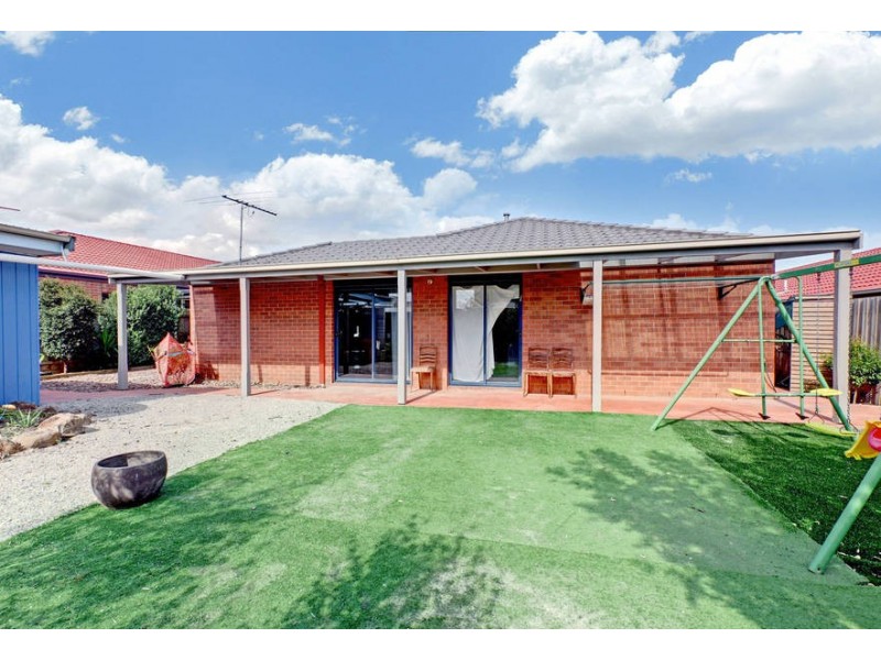 93 Westlake Drive, Melton West VIC 3337
