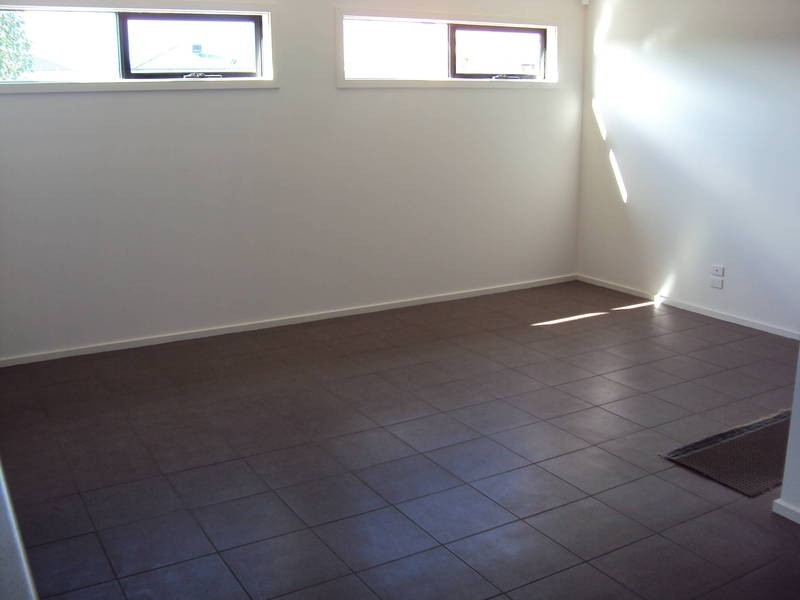 32 The Embankment, Kurunjang VIC 3337