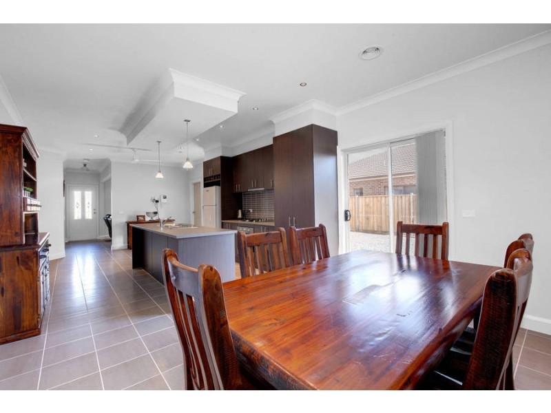 59 Gallery Avenue, Melton West VIC 3337