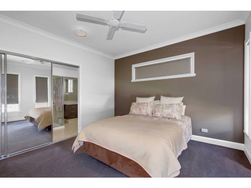 59 Gallery Avenue, Melton West VIC 3337