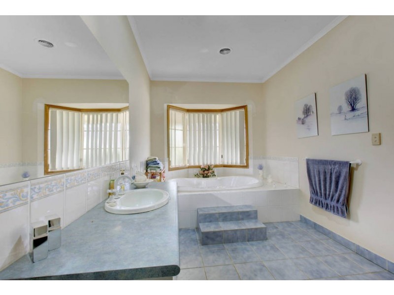 30 John Batman Drive, Melton West VIC 3337