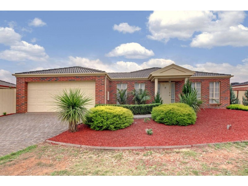 2 Hyperno Court, Kurunjang VIC 3337